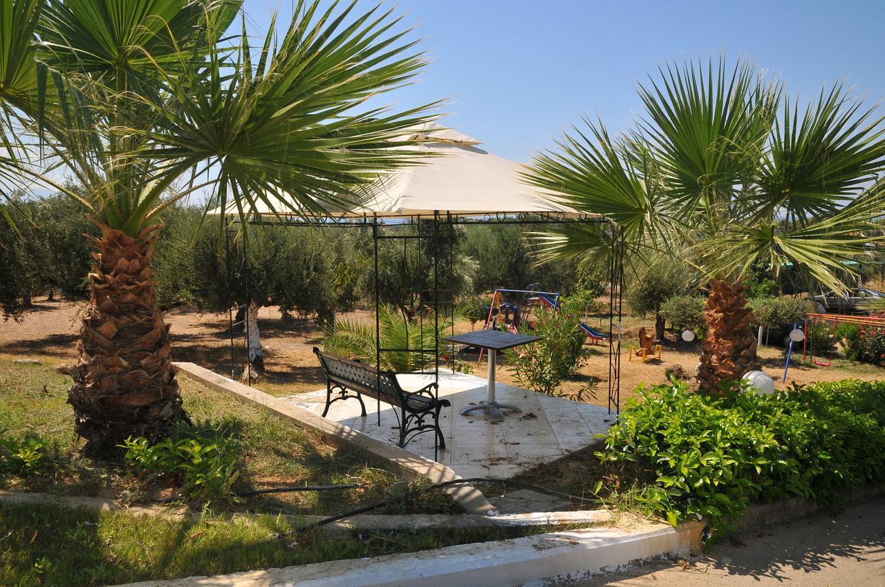 Ionion Star Hotel Tholon Exterior foto