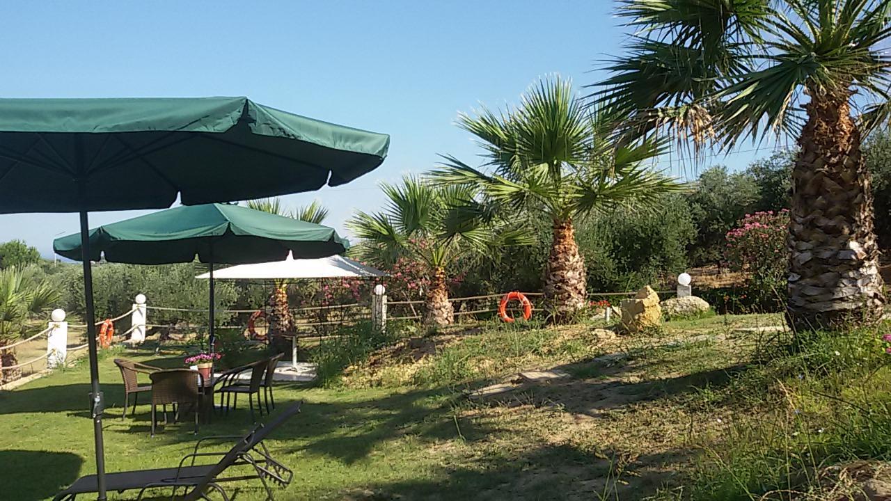 Ionion Star Hotel Tholon Exterior foto